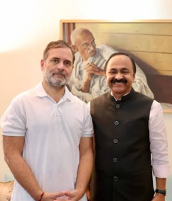 കെപിസിസി സ്ഥിരം അധ്യക്ഷൻ വേണം: രാഹുൽ ഗാന്ധിയോട് ആവശ്യപ്പെട്ട് വി.ഡി. സതീശൻ; തീരുമാനം വൈകില്ലെന്ന് മറുപടി