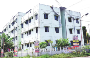 പിണറായി വിജയൻ മറുപടി പറയണം: മുണ്ടംവേലി ലൈഫ് മിഷൻ ഫ്ലാറ്റ് വിവാദത്തിൽ രൂക്ഷപ്രതികരണവുമായി താമസക്കാർ