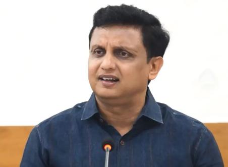സുഹൃത്ത് ഹസന്‍ വാരിസിനെ ഇഡി ഭീഷണിപ്പെടുത്തി മൊഴിമാറ്റിച്ചു: റിയാസ് കോഴിക്കോട് നടത്തിയ വാര്‍ത്താസമ്മേളനത്തില്‍ ആരോപിച്ചു