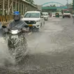 നെതന്യാഹുവിന്റെ സല്യൂട്ട് ഏറ്റുവാങ്ങി വിമാനം സുരക്ഷിതമായി ലാൻഡ് ചെയ്ത് ഇന്ത്യൻ പൈലറ്റ് ക്യാപ്റ്റൻ സ്മിത് മാച്ചാർ