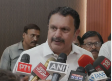 ആരോഗ്യമേഖലയിൽ പ്രതിസന്ധിയില്ല: വിമർശകരെ വെല്ലുവിളിച്ച് ആരോഗ്യവകുപ്പ്  മന്ത്രി കെ. മുരളീധരൻ