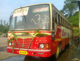 മലകയറാൻ കെഎസ്ആർടിസി സജ്ജം; പമ്പയിലേക്ക് 1022 ബസുകൾ, സ്പെഷ്യൽ സർവീസുകളുമായി ഗതാഗത വകുപ്പ്